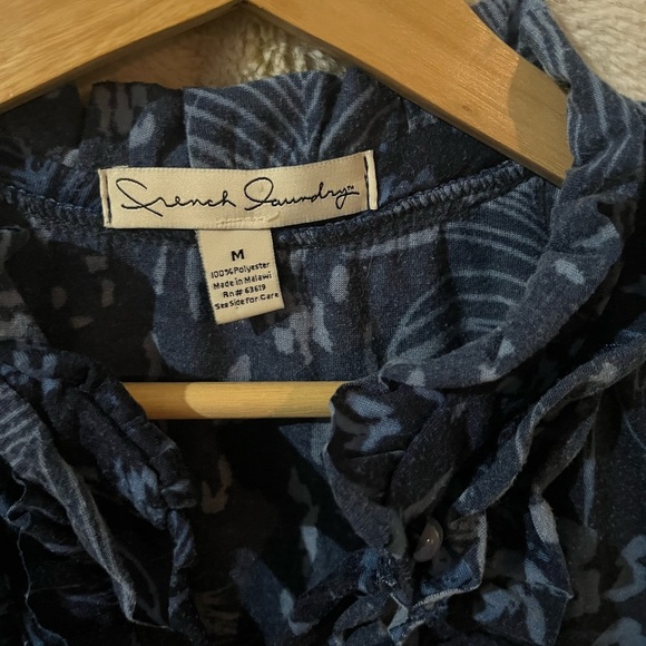 Y2K French Laundry sleeveless top - Picture 2 of 2